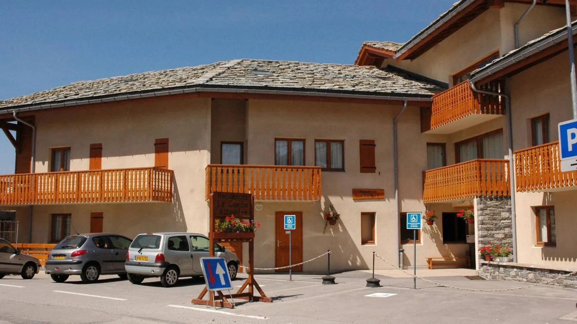 Apartmán Appartement 4 Pers Avec Terrasse A Aussois, Parking Inclus - Fr-1-508B-24